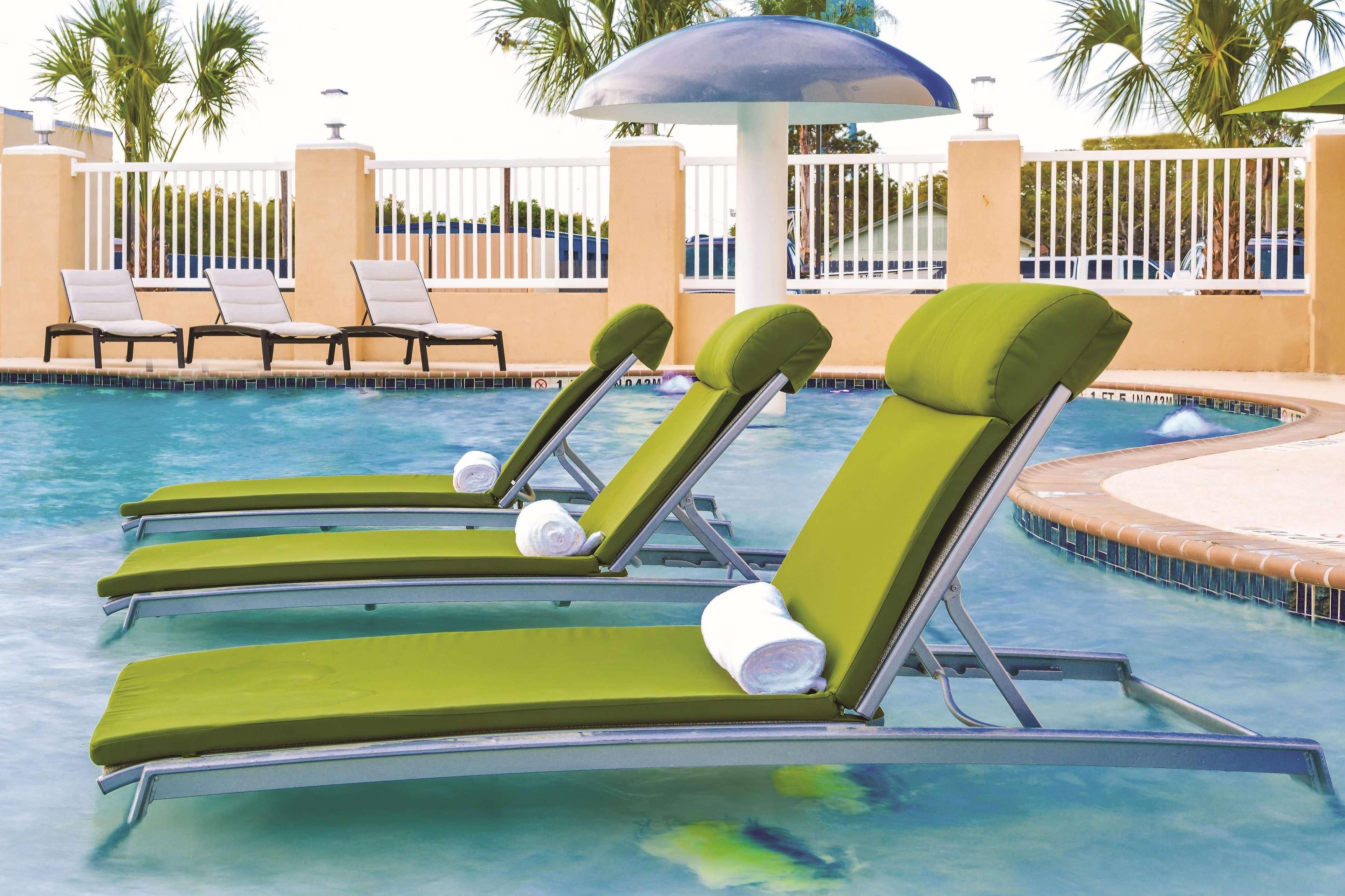 La Quinta By Wyndham Rockport - Fulton Hotel Exterior photo